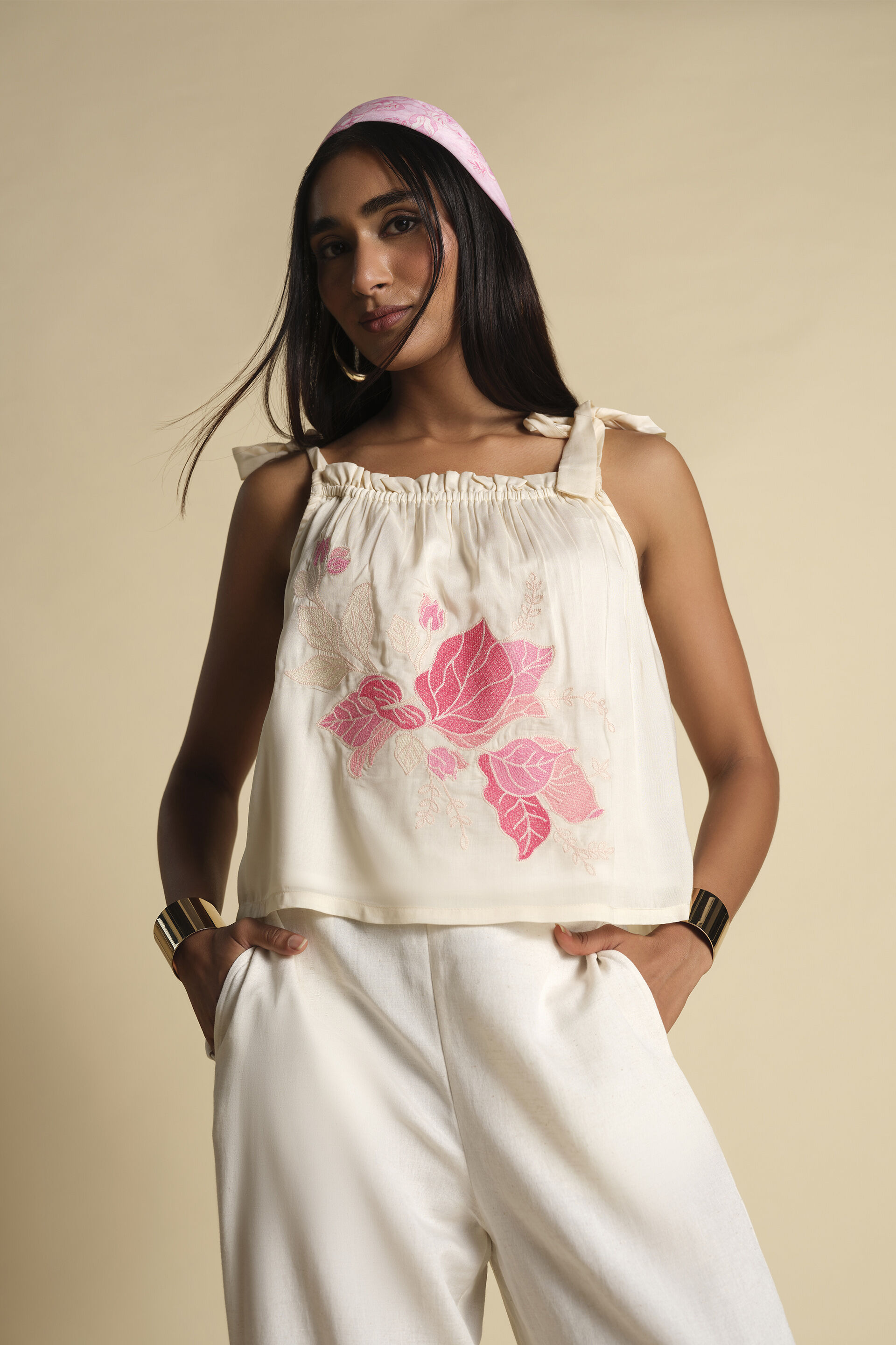 Chahek Crop Top, Off White, image 5